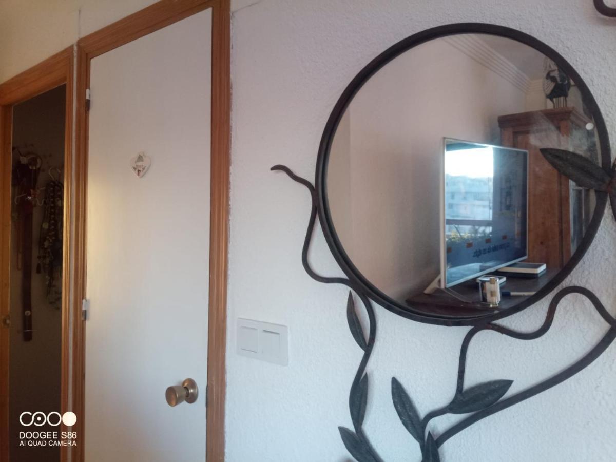 Coty'S Beach, Habitaciones En Casa Compartida Benalmadena Luaran gambar