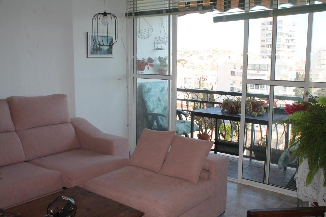 Coty'S Beach, Habitaciones En Casa Compartida Benalmadena Luaran gambar